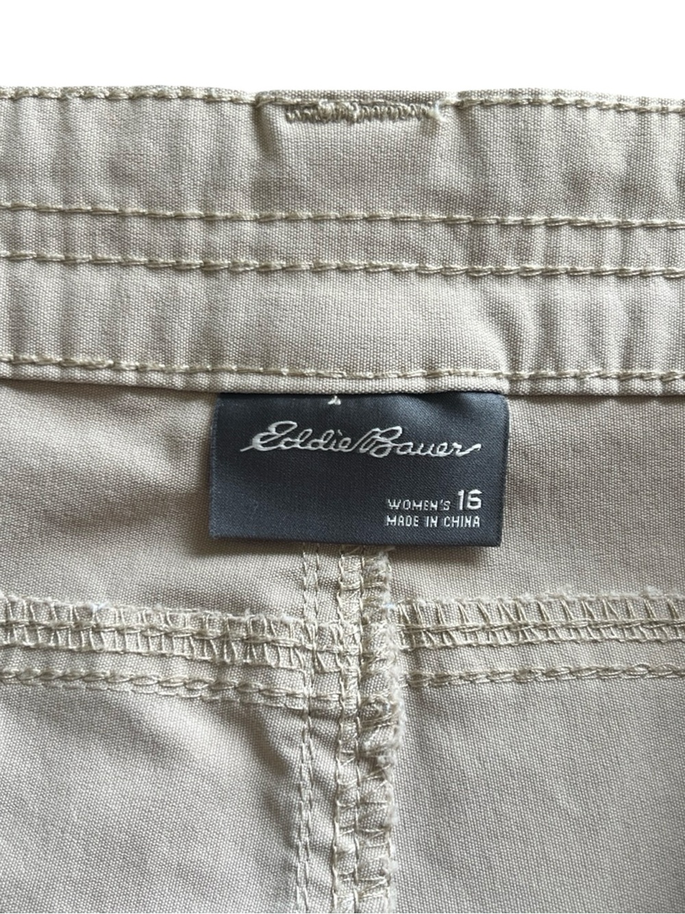 Eddie Bauer Hiking Shorts High Rise Casual Neutral Casual Womens Size 16 - Picture 4 of 7